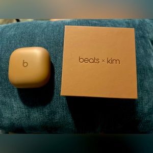 Gently used beats fit pro Kim kardashian line. Color is dune